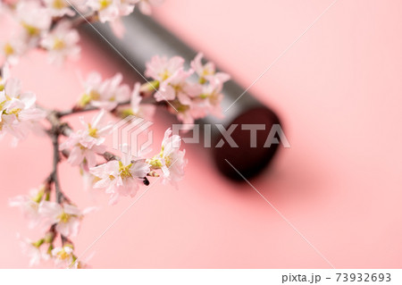 丸筒と桜 丸筒と桜 73932693