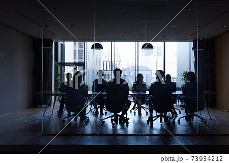 ビジネスパーソン 73934212