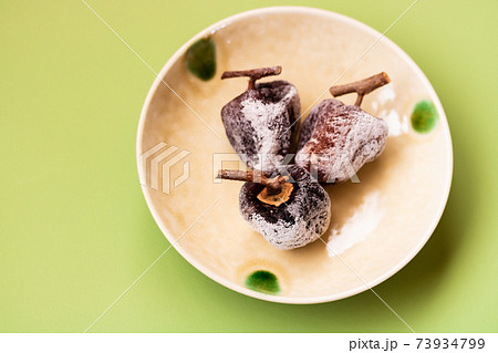 素朴なおやつ干し柿 素朴なおやつ干し柿 73934799