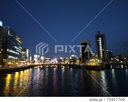 那珂川の水上公園（中洲）の夜景 73957709