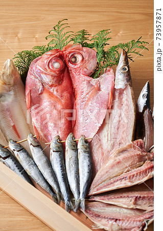 干物盛り合わせ 73957871