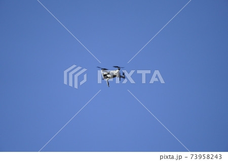 ドローン空撮操作 ドローン空撮操作 73958243