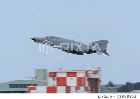 航空自衛隊F-4EJ改ファントムⅡ離陸 航空自衛隊F-4EJ改ファントムⅡ離陸 73958852