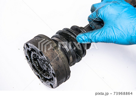 破れたドライブシャフトブーツ 破れたドライブシャフトブーツ 73968864