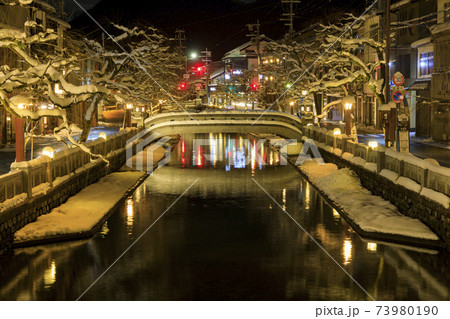 城崎温泉 夜景 雪景色 城崎温泉 夜景 雪景色 73980190
