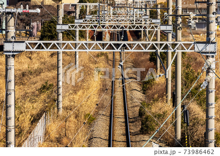 横浜駅付近を走る単線の貨物線、高島水際線 73986462
