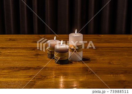 キャンドルの夜　Photo of a typical midnight candle  73988511