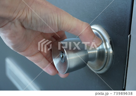 ドアノブ静電気対策 73989638