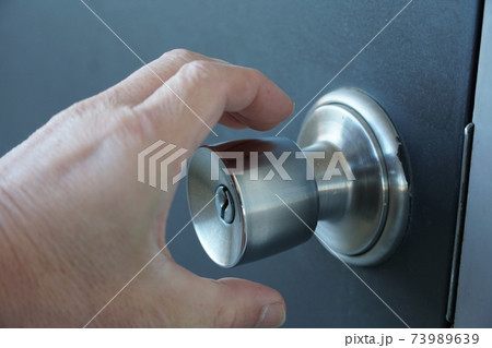 ドアノブ静電気対策 73989639