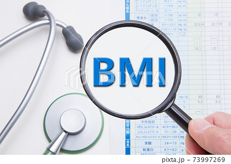 BMI　肥満度　医療イメージ 73997269