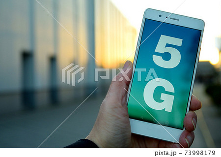 5Gでスマホは新時代へ 5Gでスマホは新時代へ 73998179