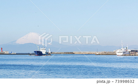 湘南三浦半島の神奈川県三浦市城ヶ島の冬 73998632