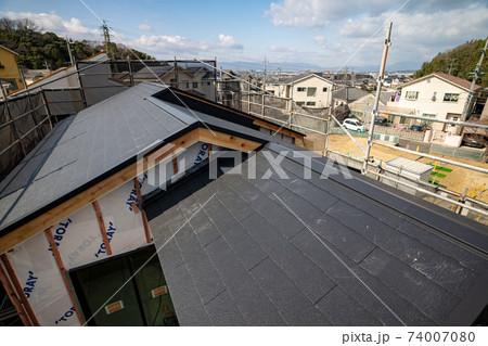 新築住宅の屋根工事 新築住宅の屋根工事 74007080