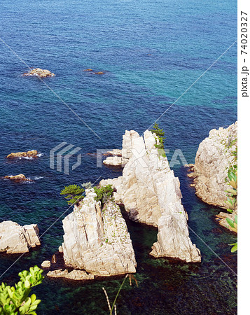 島根県益田市の飯浦海岸の風景 74020327