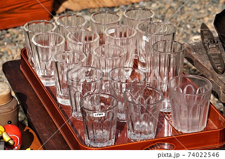 「骨董市（グラス）」 74022546