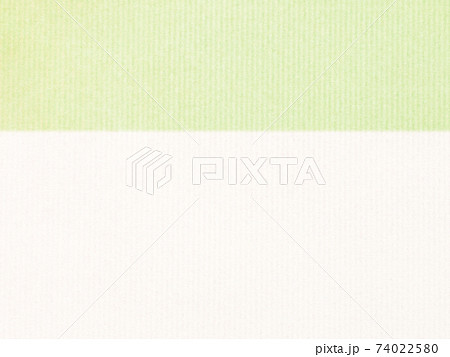 明るいグリーンと白の紙で作った背景 複数のバリエーションがありますのイラスト素材
