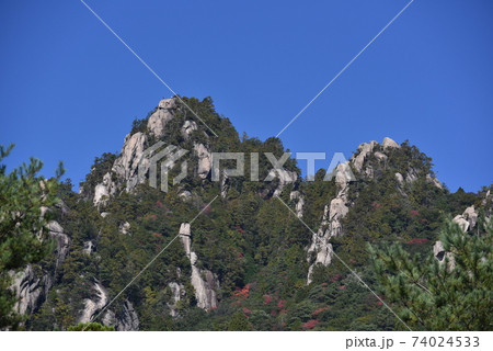 秋の三倉岳 74024533