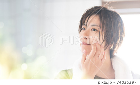 女性の暮らし 女性の暮らし 74025297