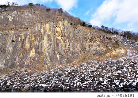 宮城県白石市の冬の材木岩公園 宮城県白石市の冬の材木岩公園 74026191