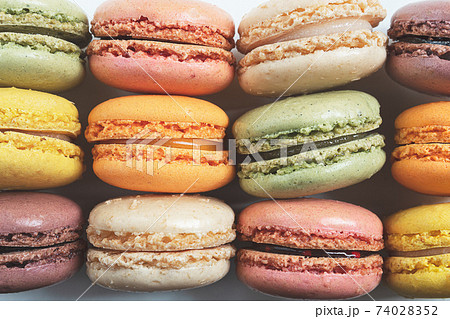 Colorful macaroons close-up Colorful macaroons close-up 74028352