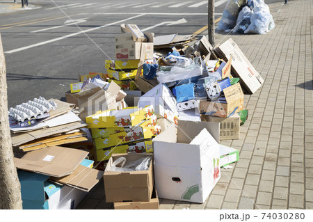 ボックス 紙 車道 74030280