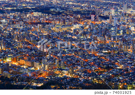 日本新三大夜景 札幌 藻岩山から眺望 日本新三大夜景 札幌 藻岩山から眺望 74031925