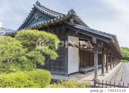 皇居東御苑　百人番所　旧江戸城　二の丸　三の丸　皇居附属庭園 74033110