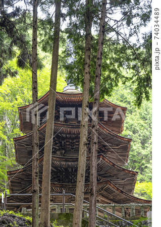 安楽寺（上田市）国宝八角三重塔 74034489