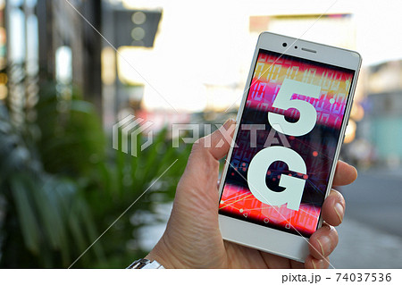 5G、スマホ新時代 5G、スマホ新時代 74037536