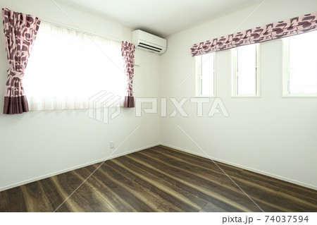 新築住宅の2階6帖子供部屋 新築住宅の2階6帖子供部屋 74037594