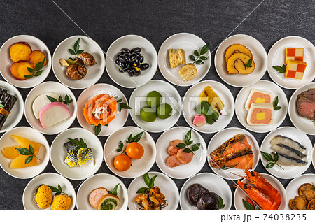 典型的なおせち料理 Japanese food New Year dishes (OSECHI) 典型的なおせち料理 Japanese food New Year dishes (OSECHI) 74038235