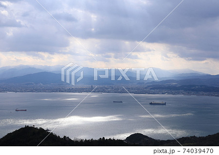 しまなみ海道 大島 亀老山からの瀬戸内海 眺望 しまなみ海道 大島 亀老山からの瀬戸内海 眺望 74039470