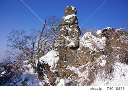 冬 山 雪景色 74046826