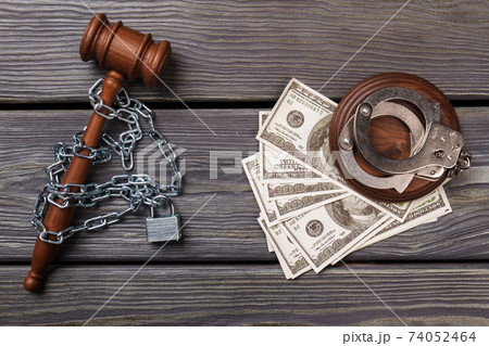Flat lat arrest for corruption in a court concept. 74052464
