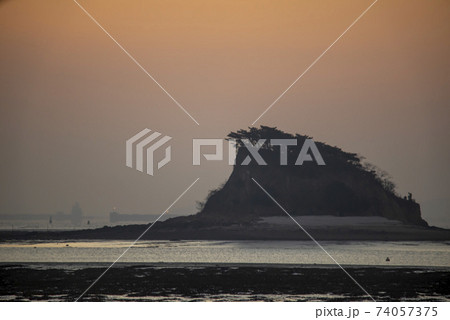 夕焼け 海 スポット 74057375