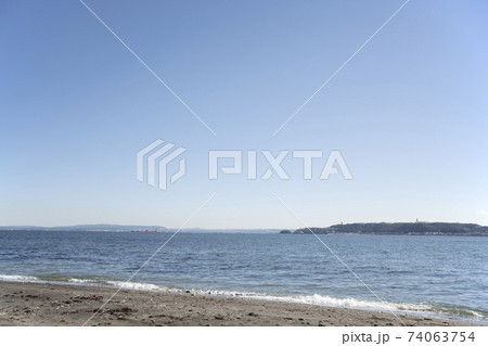 猿島から東京湾を見た風景 猿島から東京湾を見た風景 74063754
