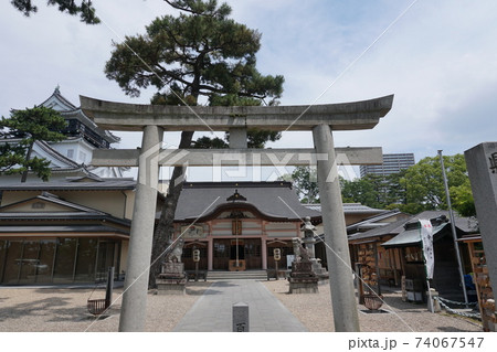 岡崎城の龍城神社 74067547