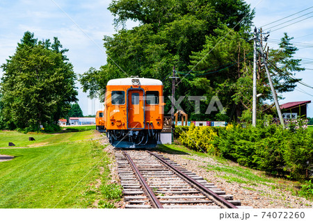 北海道帯広市　幸福駅の展示車両 74072260