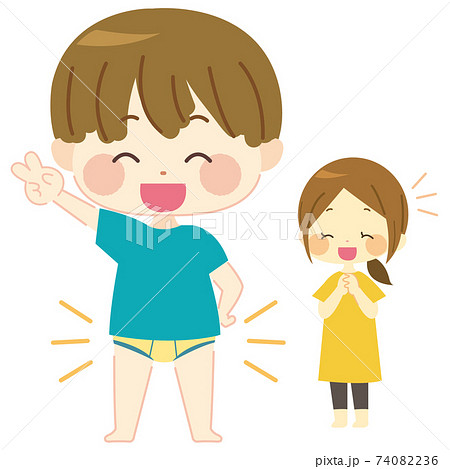 パンツ姿で喜ぶ子供とママのイラスト素材