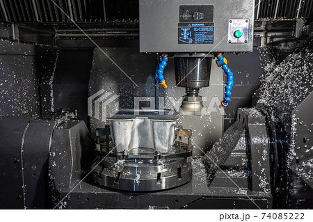 Liquid-cooled cnc milling Machine Sharpens High-complexity aluminum parts Liquid-cooled cnc milling Machine Sharpens High-complexity aluminum parts 74085222