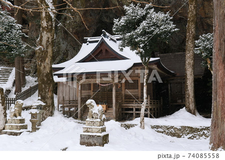 不動院岩屋堂　神社 74085558