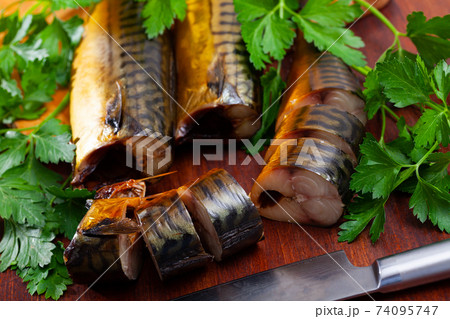 Smoked scomber with fresh parsley Smoked scomber with fresh parsley 74095747