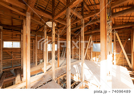 戸建て住宅　スケルトンリフォーム　 74096489