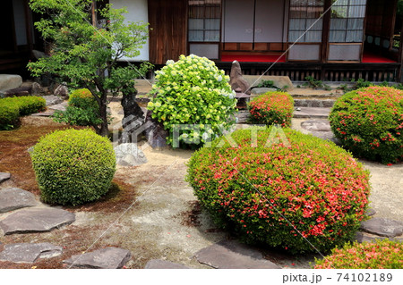 臥龍山行基寺・3（浄土宗；西美濃三十三霊場・27番）（岐阜県海津市） 74102189