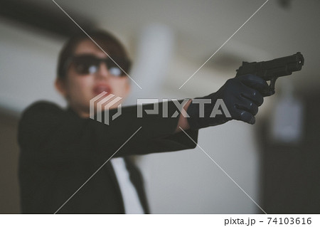 女強盗 74103616