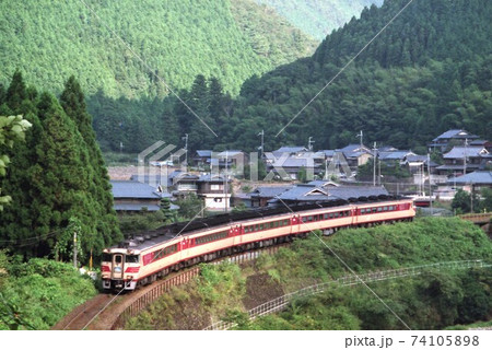 JR西日本キハ181系　特急　はまかぜ 74105898
