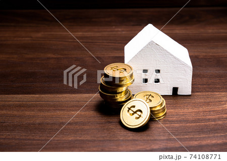 お金と住宅 74108771