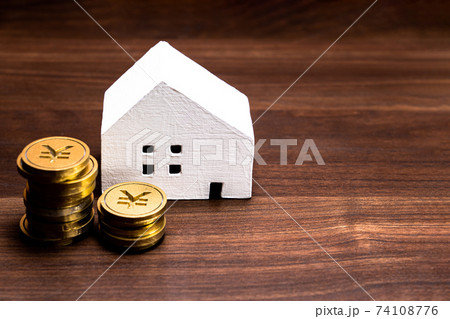 お金と住宅 74108776