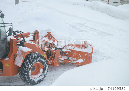 除雪作業 74109582