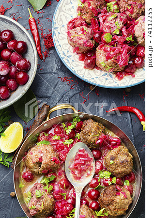 Kufta in cherry sauce Kufta in cherry sauce 74112255